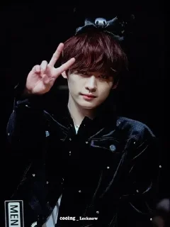 ✌ emoji Stray kids Telegram sticker 9 of 79