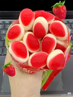Sticker from Клубничка