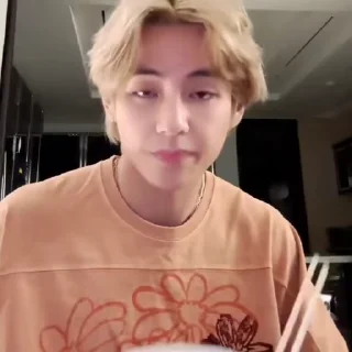 Sticker from – taehyung @M1YST0CK