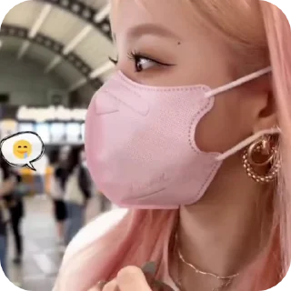 Sticker from Yuqi @mum_yuqi00