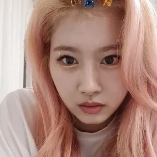 🪜 emoji ・。🍦 . . sana ! @thestickers1 – тык Telegram sticker 16 of 17