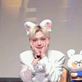 🥰 emoji я люблю феликса Telegram sticker 5 of 51