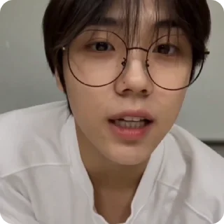 Sticker from 𝚂𝙴𝙾𝙽𝙶𝙼𝙸𝙽 @helpbyjennie