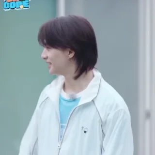 Sticker from Hyunjin @hyunarchh