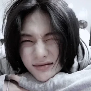 🎧 emoji Hyunjin "🎧"
fr @milkystikers Telegram sticker 16 of 50