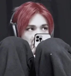 🎧 emoji Hyunjin "🎧"
fr @milkystikers Telegram sticker 4 of 50