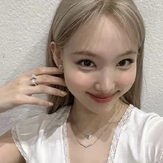 Sticker from ☆nayeon☆