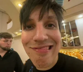 🥴 emoji Ура доза 🥳🥳🥳🥳 @TgEmodziBot Telegram sticker 20 of 27