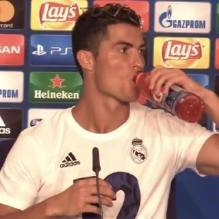 🌟 emoji Cristiano Ronaldo • @Earth928B Telegram sticker 11 of 50