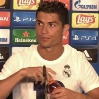 🌟 emoji Cristiano Ronaldo • @Earth928B Telegram sticker 10 of 50