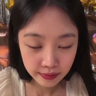 🥮 emoji Soojin-@psmd8 Telegram sticker 17 of 32