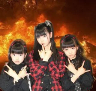 Sticker from babymetal.♡