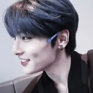 🍞 emoji jeongin by @rekkerr Telegram sticker 9 of 15