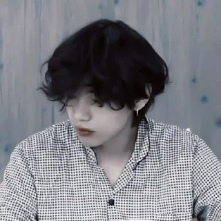Sticker from #𝐦𝐨𝐨𝐝: taehyung ;: by @paradismaudit