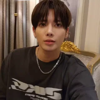 Sticker from —taehyun @arhitxt