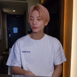 Sticker from !¡ ' TAEHYUN @happyfoolsex