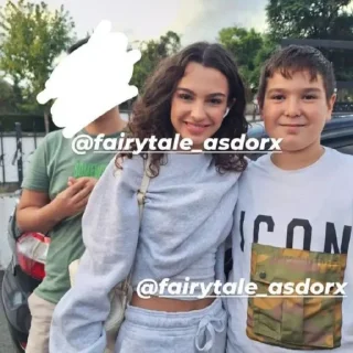 🤩 emoji Язгы на заказ от @iza_izik ❤️ @TgEmodziBot Telegram sticker 20 of 92