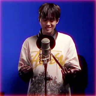 Sticker from (🌊) ahn byeong woong > @vsisuelkhh