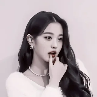 🌟 emoji Wonyoung cl for virt Telegram sticker 19 of 81