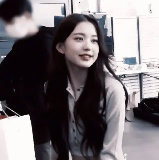 🌟 emoji Wonyoung cl for virt Telegram sticker 7 of 81