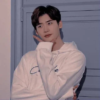Sticker from 🫧Lee Jong Suk🫧
@I_dorama_love