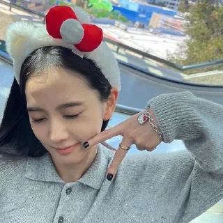 Sticker from JISOO❤️