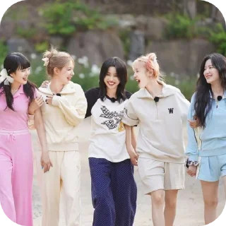 Sticker from GIDLE my world