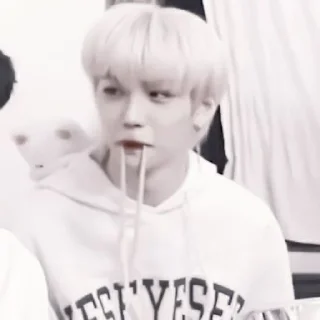 Sticker from ❀ felix ❀ [@helpik_lisonki]
