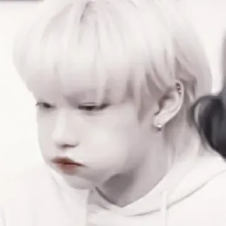 Sticker from ❀ felix ❀ [@helpik_lisonki]