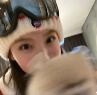 Sticker from ★ nayeon ¡!  `  @atsukoy0q