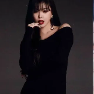 Sticker from Soojin вбс @mum_yuqi00