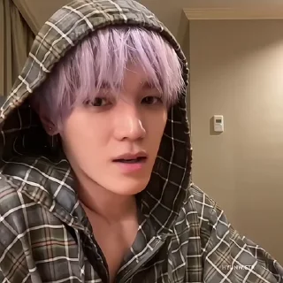 Sticker from Taeyong ⤷ @nctmisfitstk