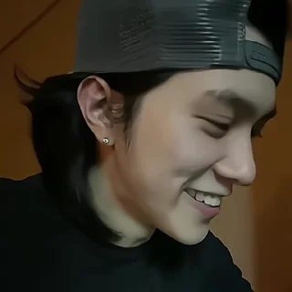 Sticker from ✮Hendery  @misfitstk