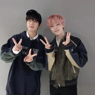 🌟 emoji skz cute🎀🧸 Telegram sticker 9 of 40