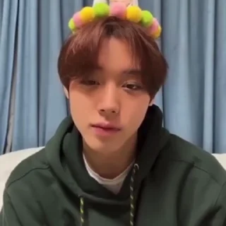 😘 emoji park jihoon by @offstikbot Telegram sticker 2 of 29