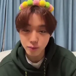 😍 emoji park jihoon by @offstikbot Telegram sticker 4 of 29