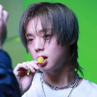 🤍 emoji Park Jihoon ~ Telegram sticker 17 of 29