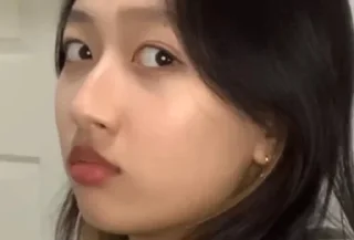 🙄 emoji hey sisters @lovely_skz Telegram sticker 10 of 38
