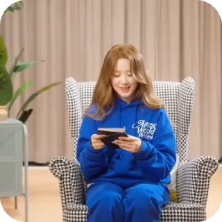 Sticker from shuhua @help_will