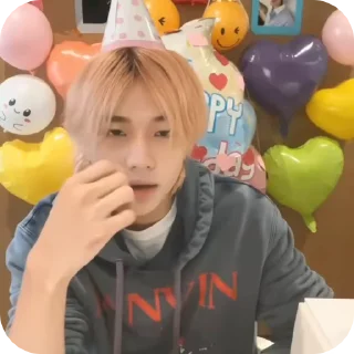 Sticker from !¡hyunjin