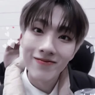 Sticker from #𝐦𝐨𝐨𝐝: jiung ;: by @paradismaudit