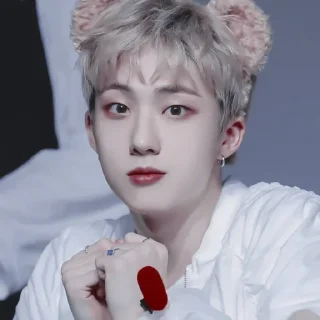 Sticker from #𝐦𝐨𝐨𝐝: jiung ;: by @paradismaudit