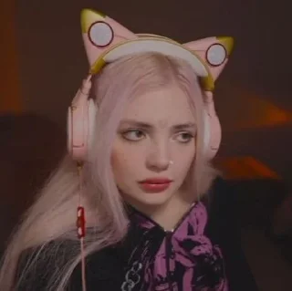 Sticker from дашуля мама ♡