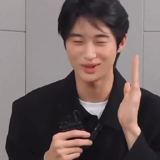 🤩 emoji woo seok ’ s @s3fip Telegram sticker 3 of 35