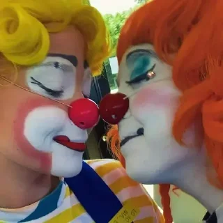 😘 emoji 🤡Clown🤡 ➡️ @Ctikerubot Telegram sticker 4 of 36