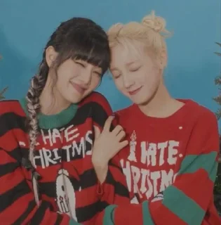 Sticker from (g)-idle by @soyoen_qwj