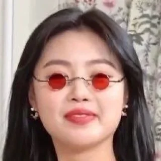 ⭐ emoji g idle или дурдом Telegram sticker 13 of 28