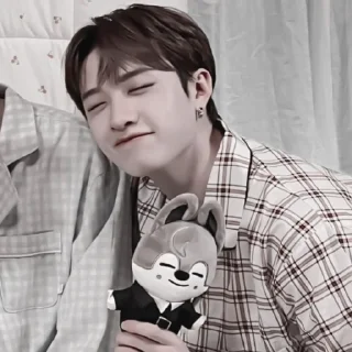 Sticker from #𝐦𝐨𝐨𝐝: ᥴɦᥲᥒjᥱ᧐ᥒg ;: by @paradismaudit