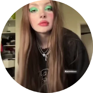 Sticker from мама даша!¡ @psinaxxww