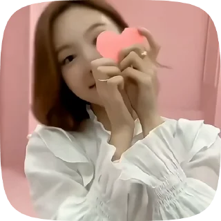 ❤️ emoji Nayeon2 by @nikiikor Telegram sticker 10 of 45
